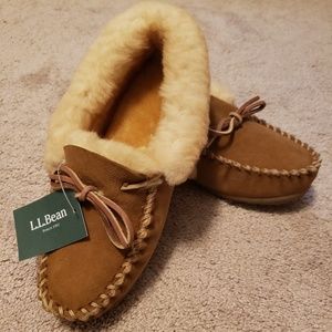 NWT LL Bean slippers Women's size 9